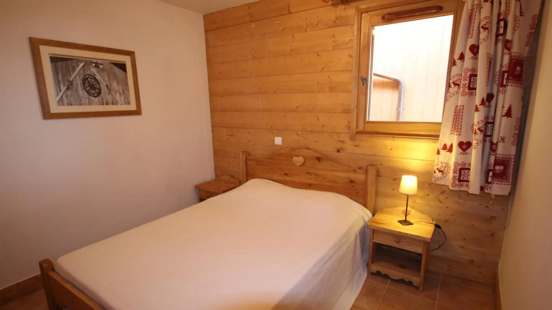 Appartement Haut De Gamme 10 Pers Avec Piscine, Parking, Proche Pistes - Villard-Sur-Doron - Fr-1-293-302 0*,  Γαλλία