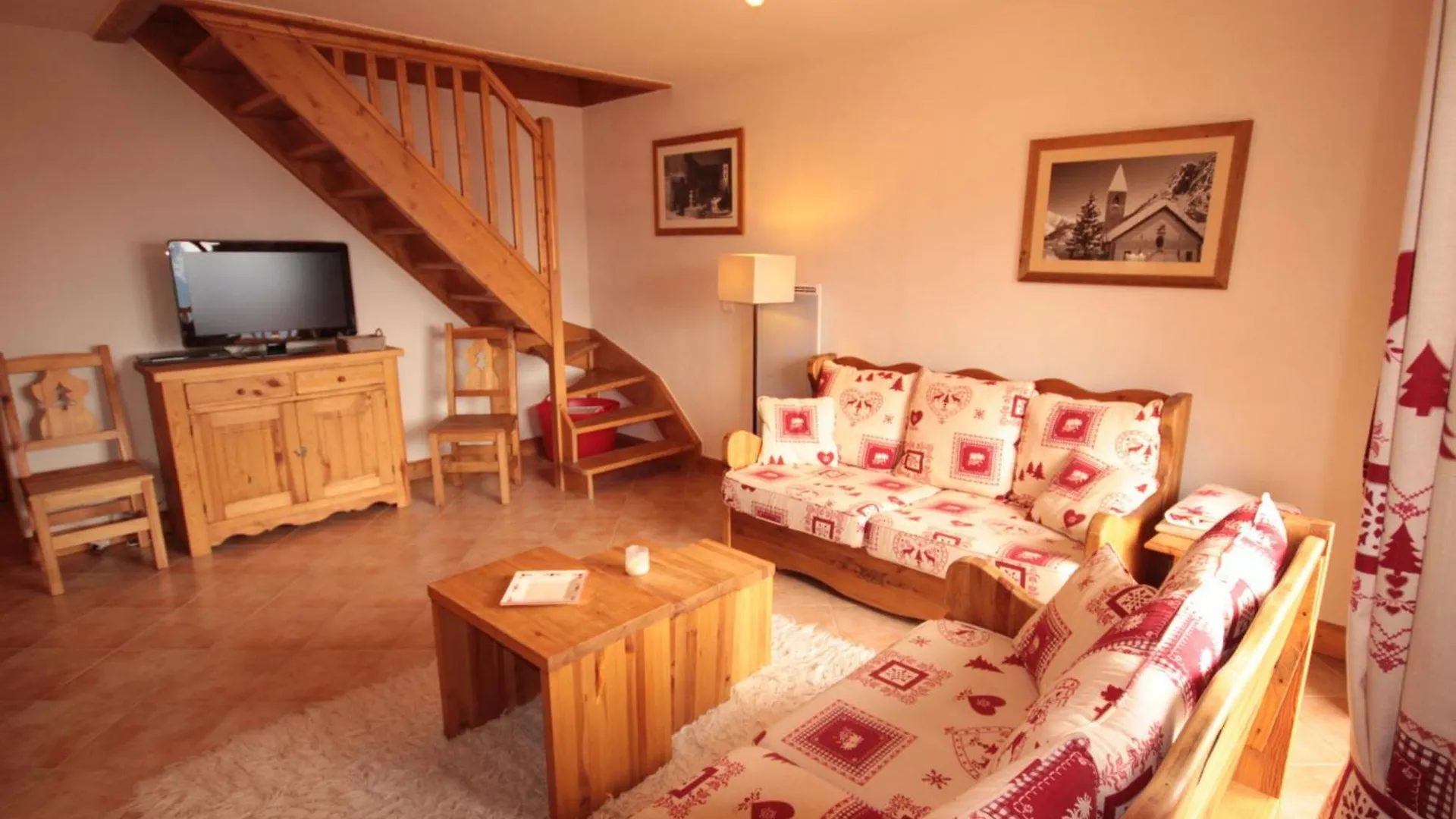 Appartement Haut De Gamme 10 Pers Avec Piscine, Parking, Proche Pistes - Villard-Sur-Doron - Fr-1-293-302 0*,  Γαλλία